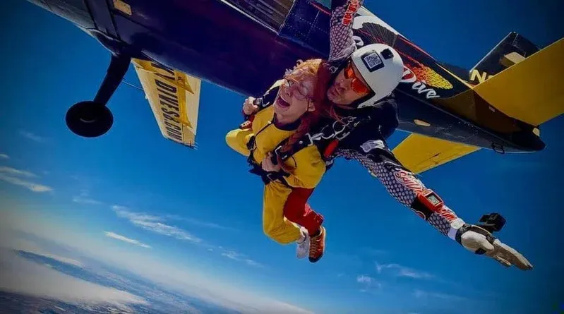 KOZLOWSKI ZONE. Skok spadochronowy skok spadochronowy