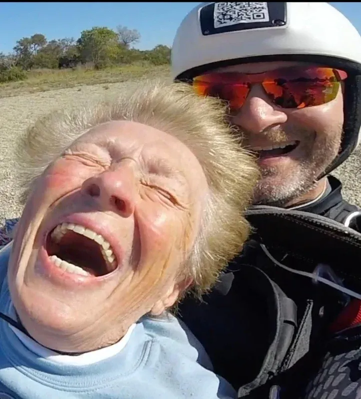 KOZLOWSKI ZONE. Skok spadochronowy Skok spadochronowy